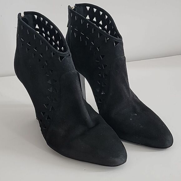 Tamara Mellon Black Suede Laser Cut Ankle Booties. - Picture 6 of 13